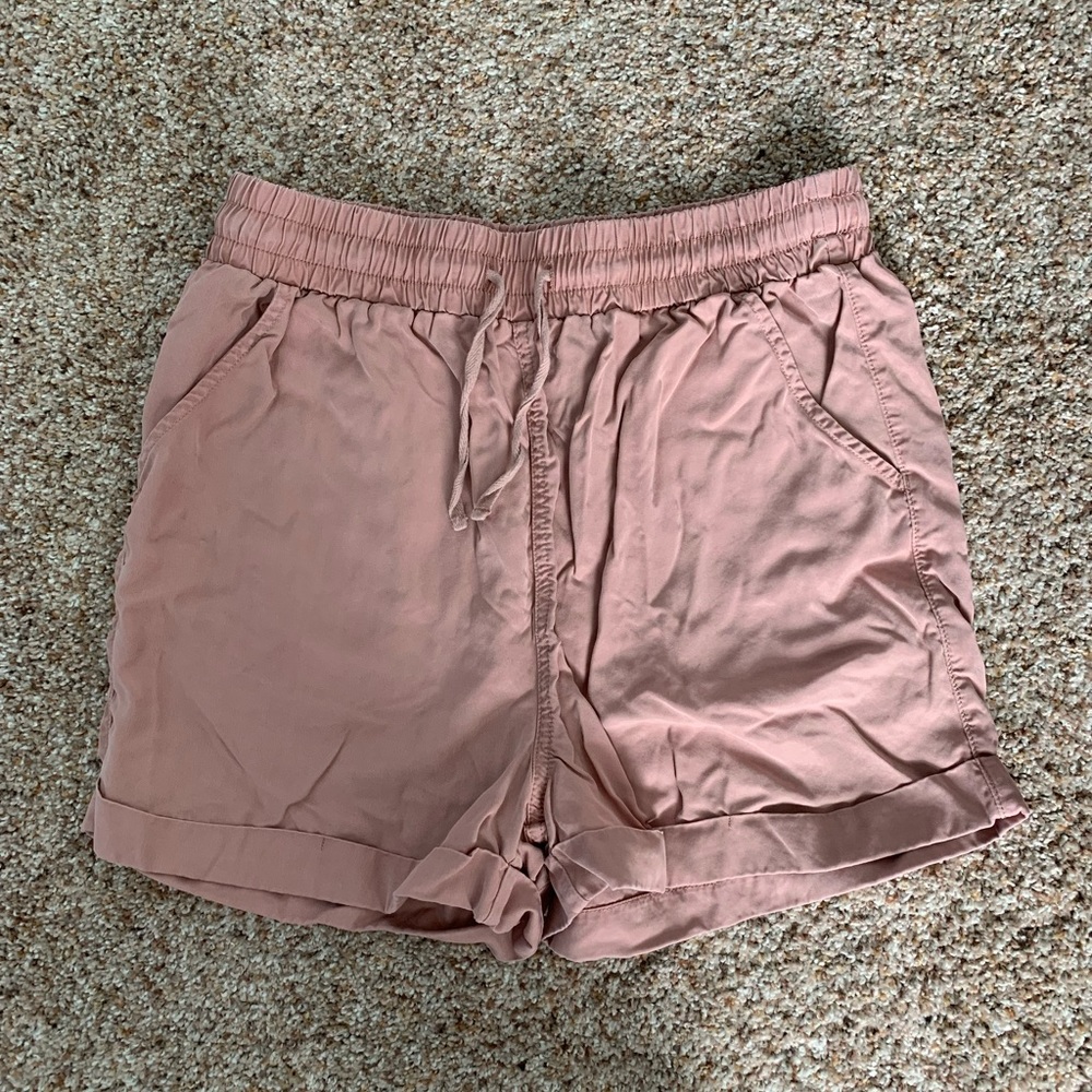 Universal thread shorts